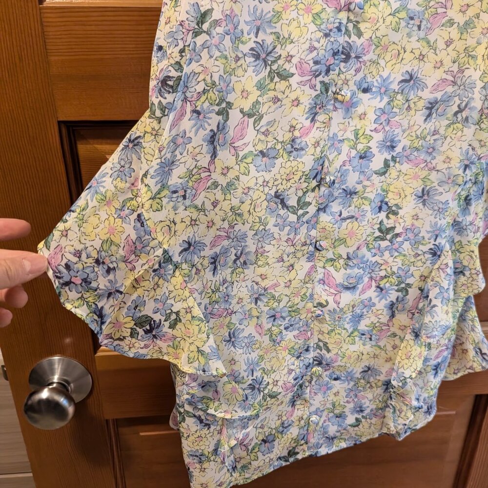 19 Cooper Button Front Ruffle Dress (New without tag) - Picture 4 of 7